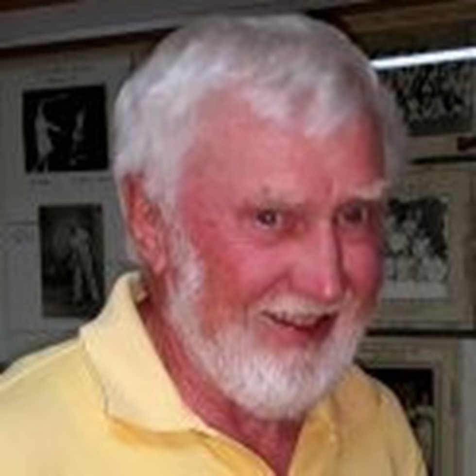 https://badmintonhobart.com/wp-content/uploads/2025/01/Davy.jpg